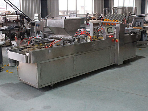 Installationsmethode des vollautomatischen Kuchenbecherspenders