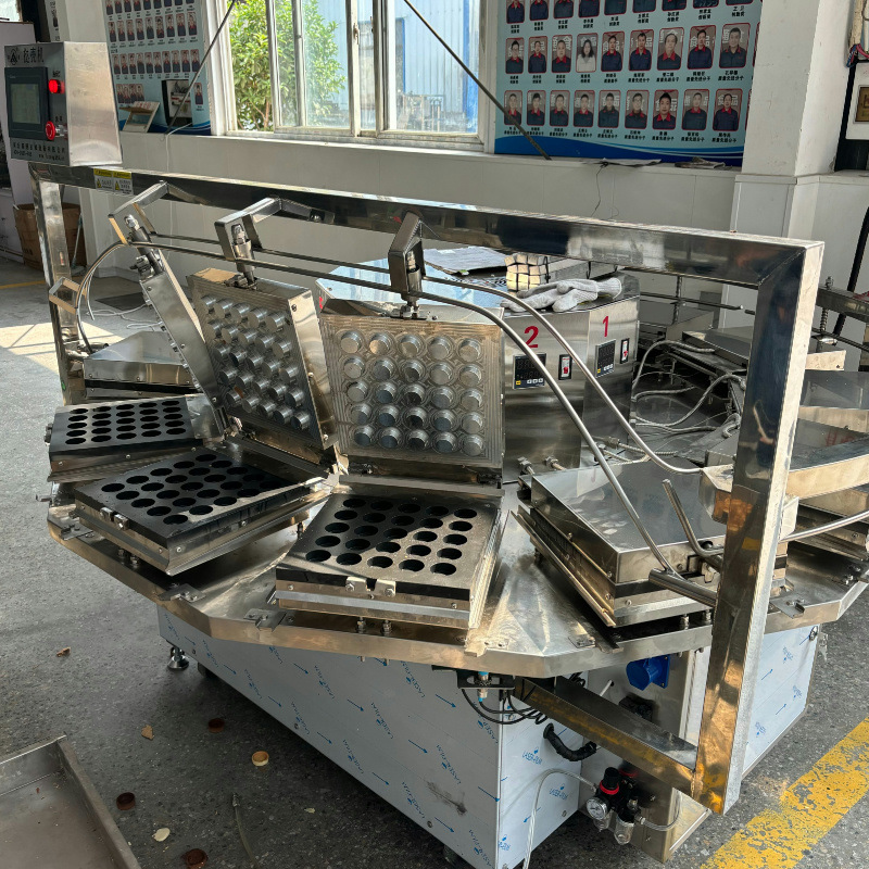 Automatische Produktionsanlagen für Tortenschalen und Kekse